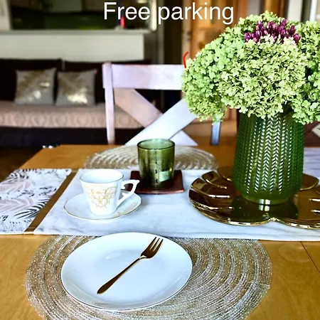 Comfortable In The Center * Varşova